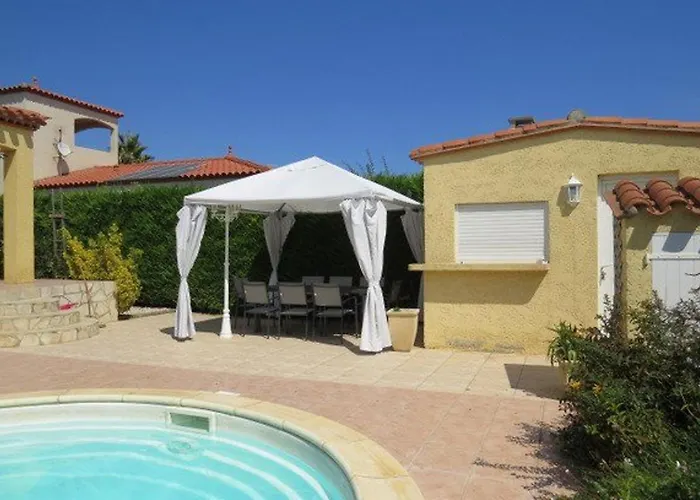 Avec Piscine Privee, Sauna Et Boulodrome A 8 Min Des Plages - Fr-1-529-7 * סן-לורן-דה-לה-סלאנק